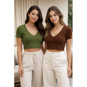 BLUSA CANELADA DUPLA CROPPED GOLA V